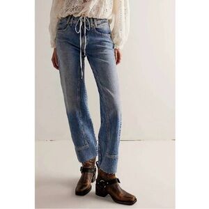 Free People Risk Taker High Rise Straight Mid-Rise Jeans